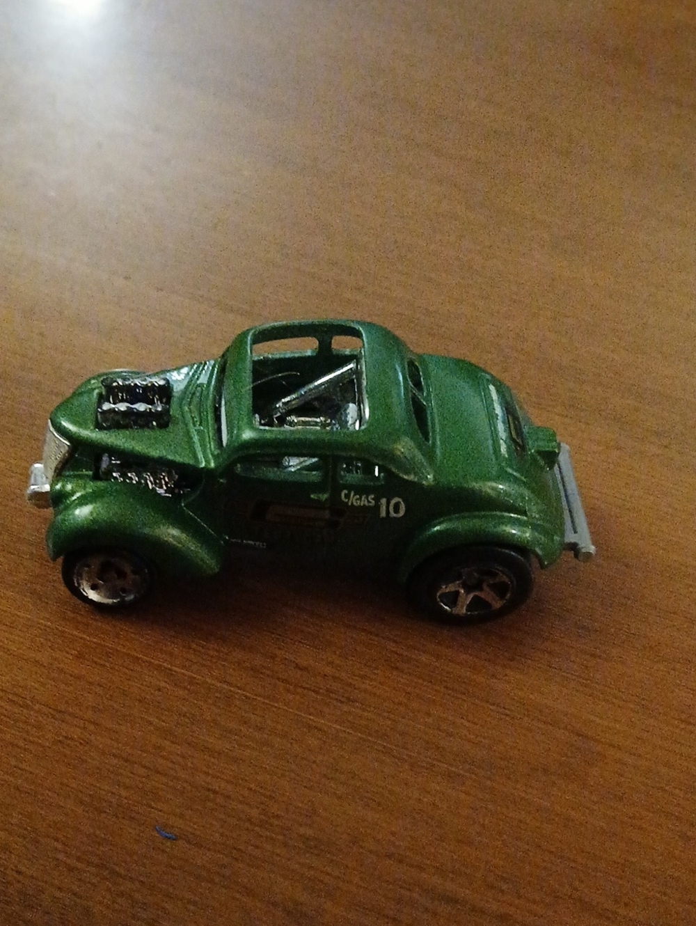 2010 Hot Wheels #104 HW Performance Pass’n Gasser Green
